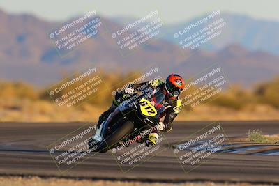 media/Jan-21-2023-CVMA (Sat) [[b9eef8ba1f]]/Race 12 Amateur Supersport Open/